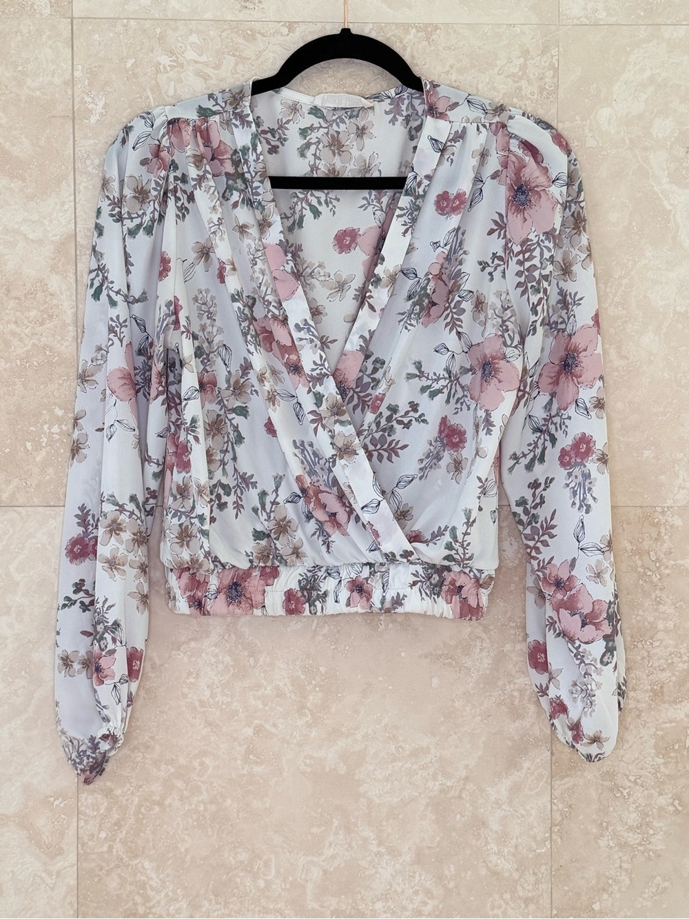 Peach Love California White Floral Surplice Wrap Blouse Size S EUC